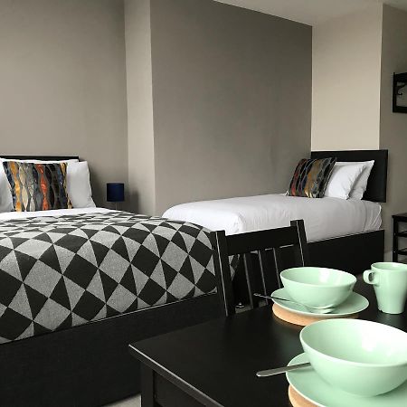 Dockside Lodge Liverpool Extérieur photo