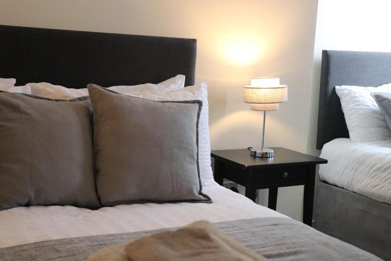 Dockside Lodge Liverpool Extérieur photo