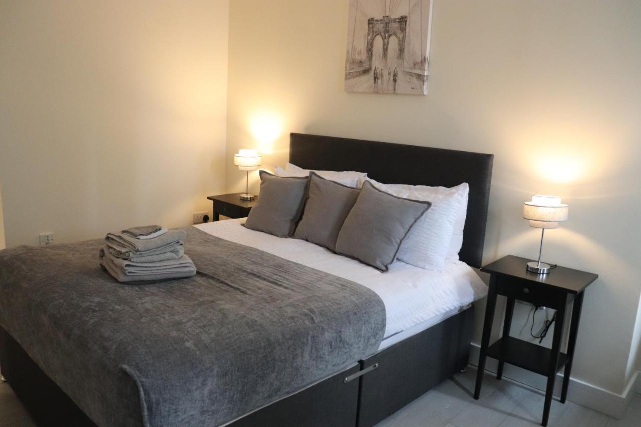 Dockside Lodge Liverpool Extérieur photo